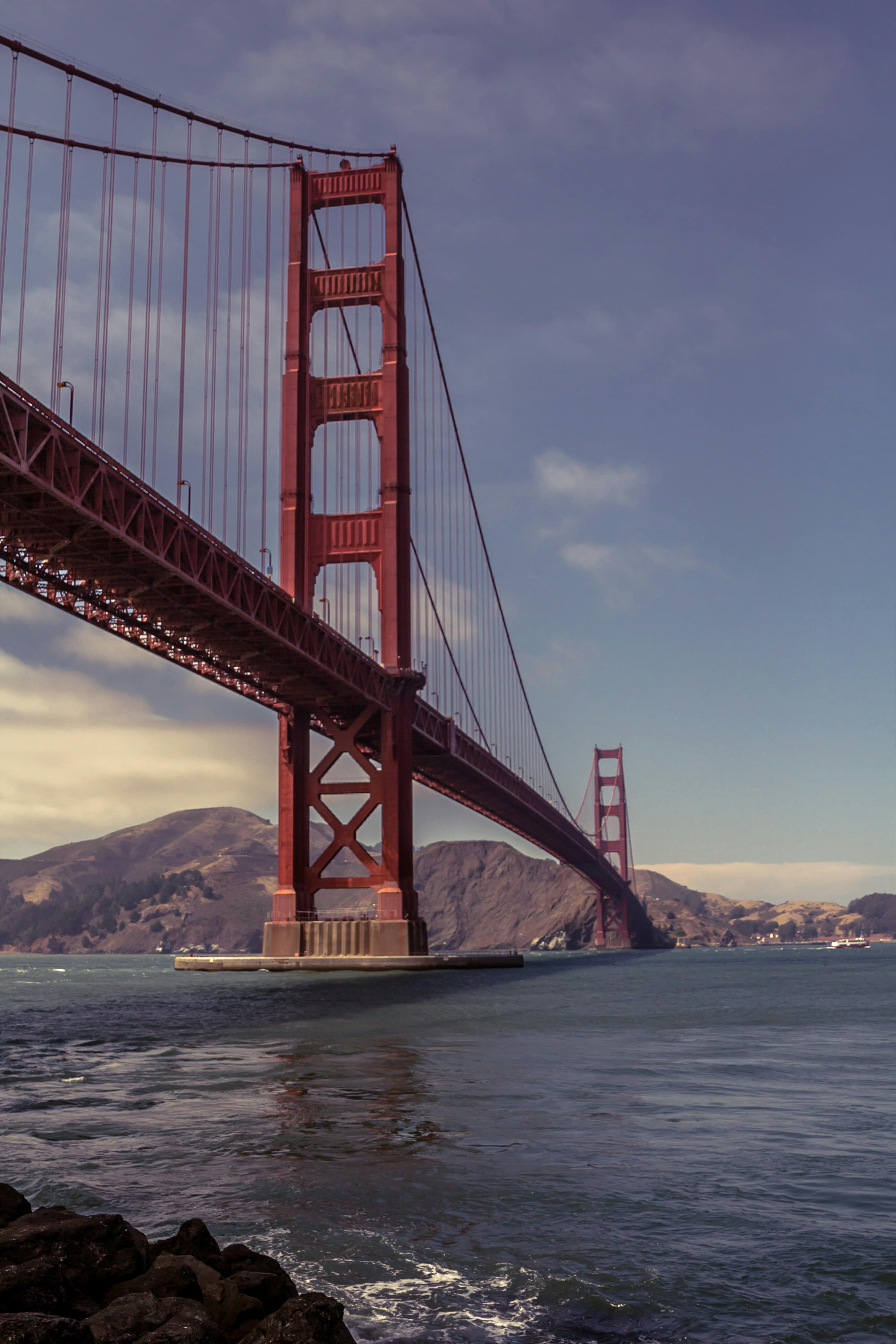 Fotografia del puente Golden Gate en Estados Unidos