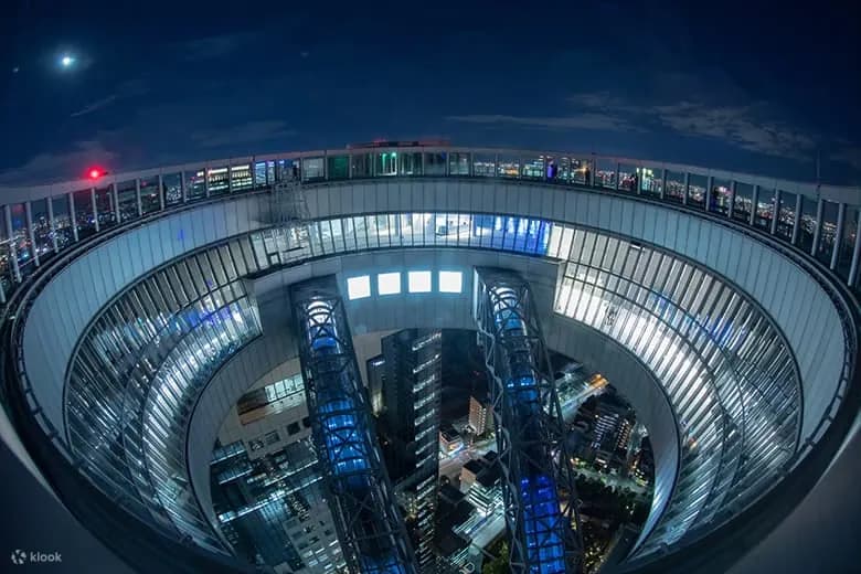 Umeda Sky Building en Osaka